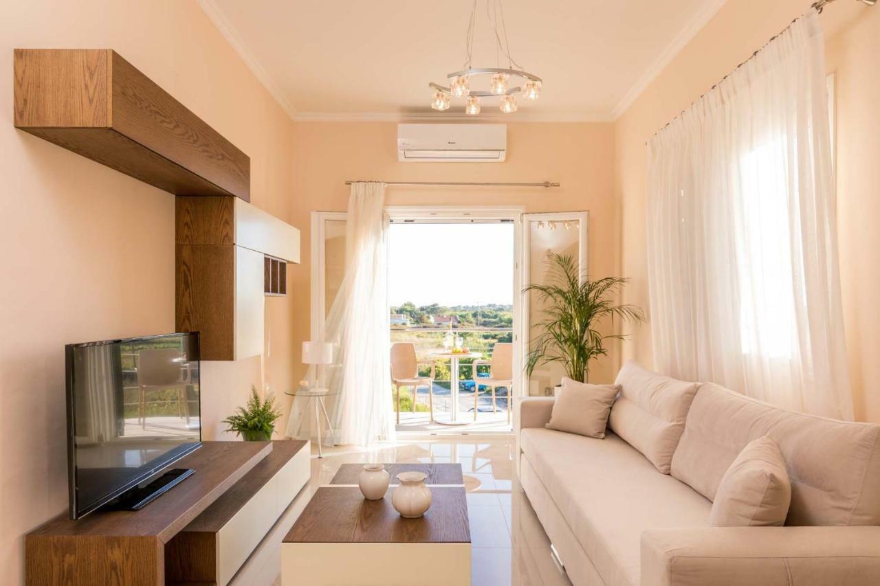 Villa Nissos Línia Zewnętrze zdjęcie