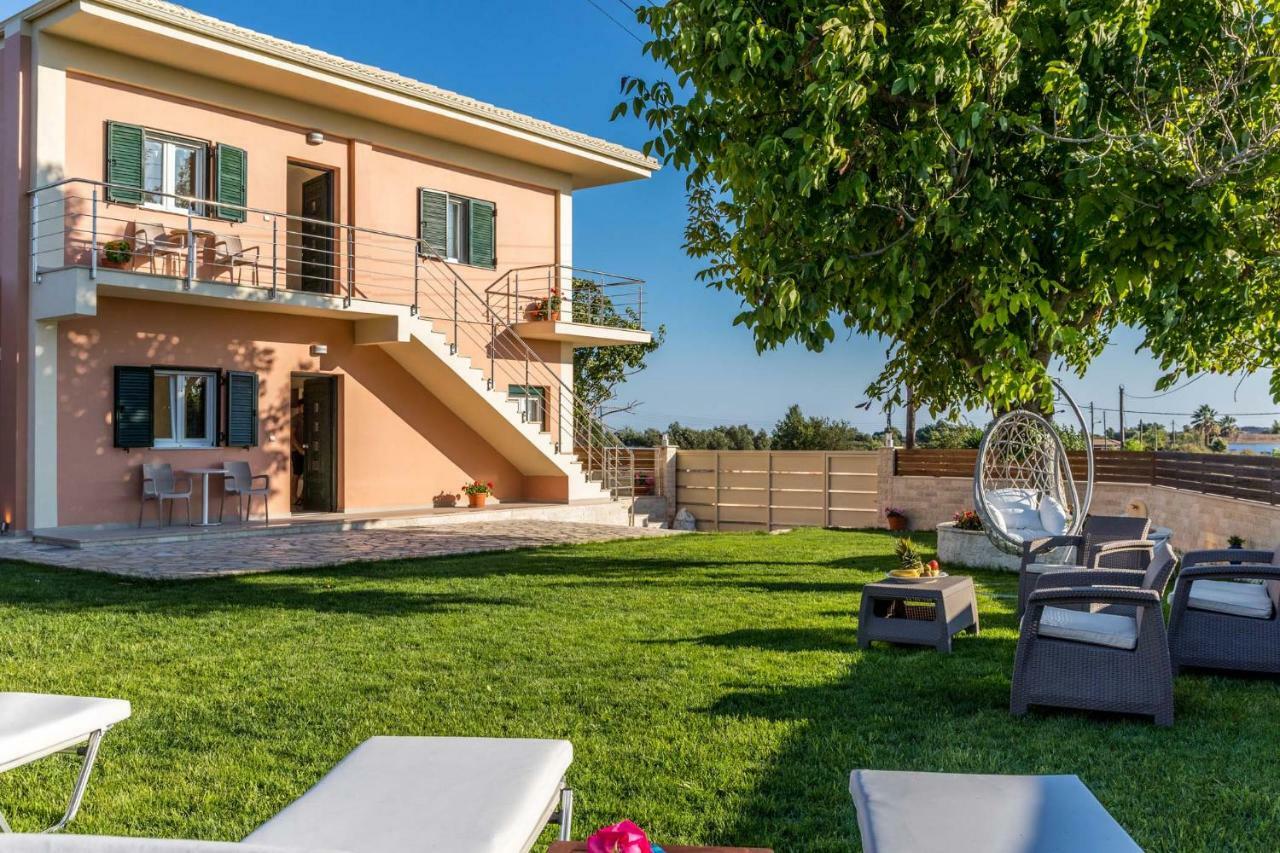 Villa Nissos Línia Zewnętrze zdjęcie